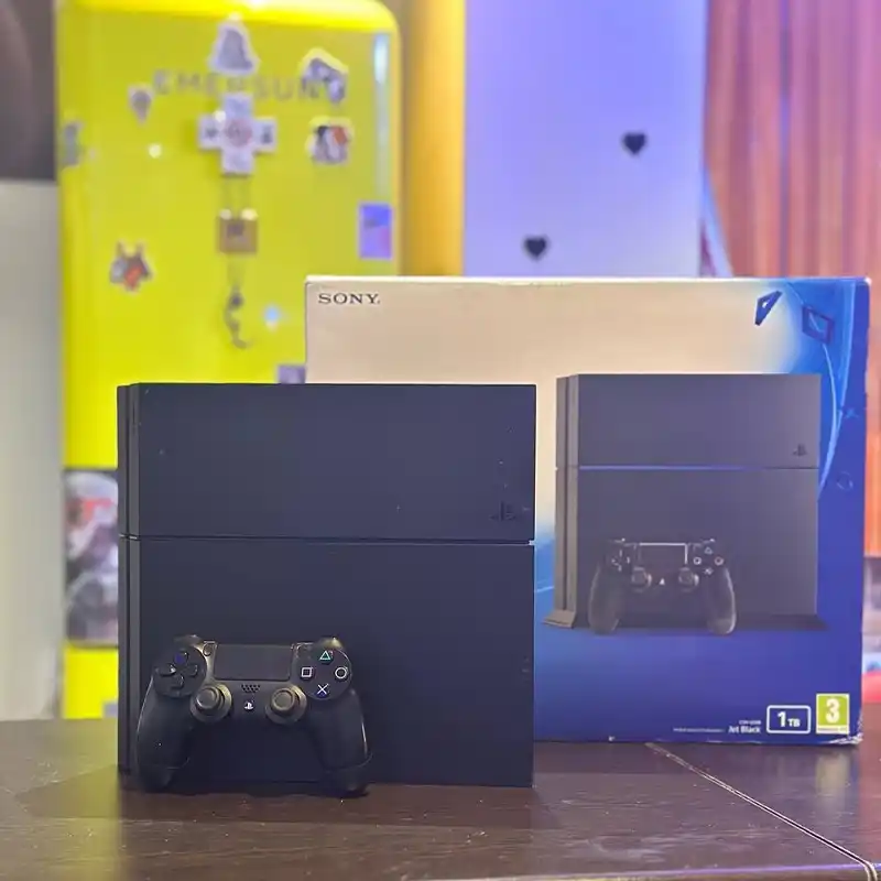 PS4 Fat 1TB  اکانتی کارکرده