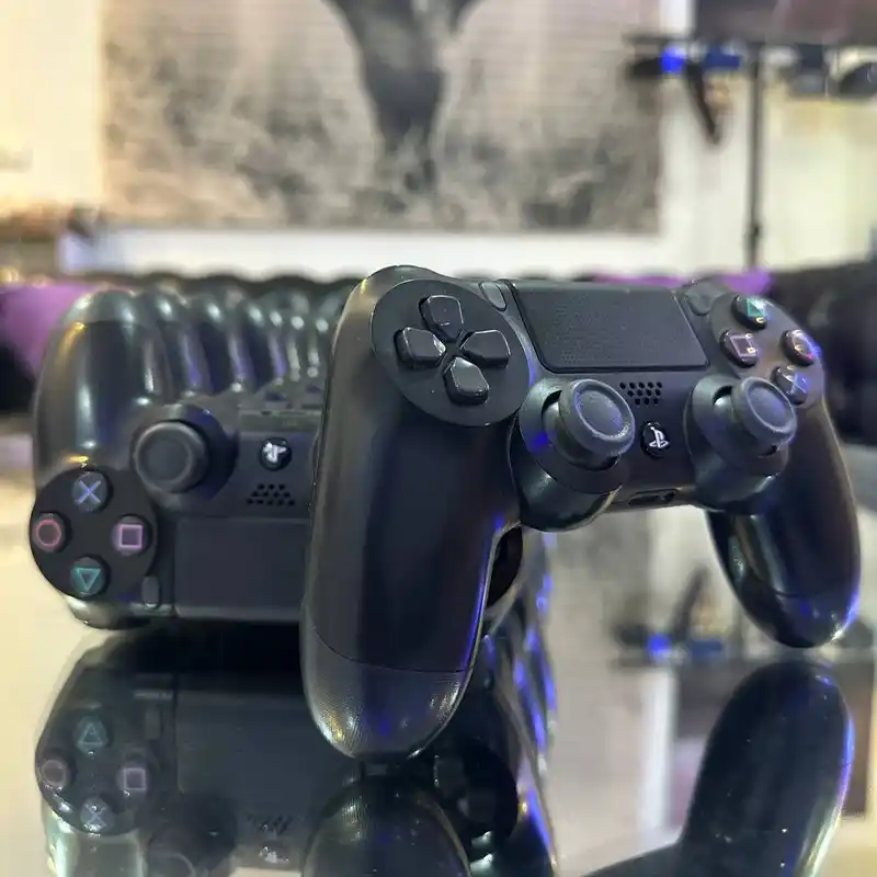دسته PS4 مشکی  کارکرده